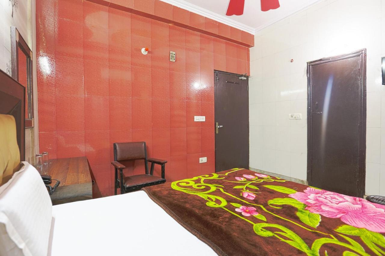 Spot On 43436 Hotel Mannat Spot Moradabad Bagian luar foto