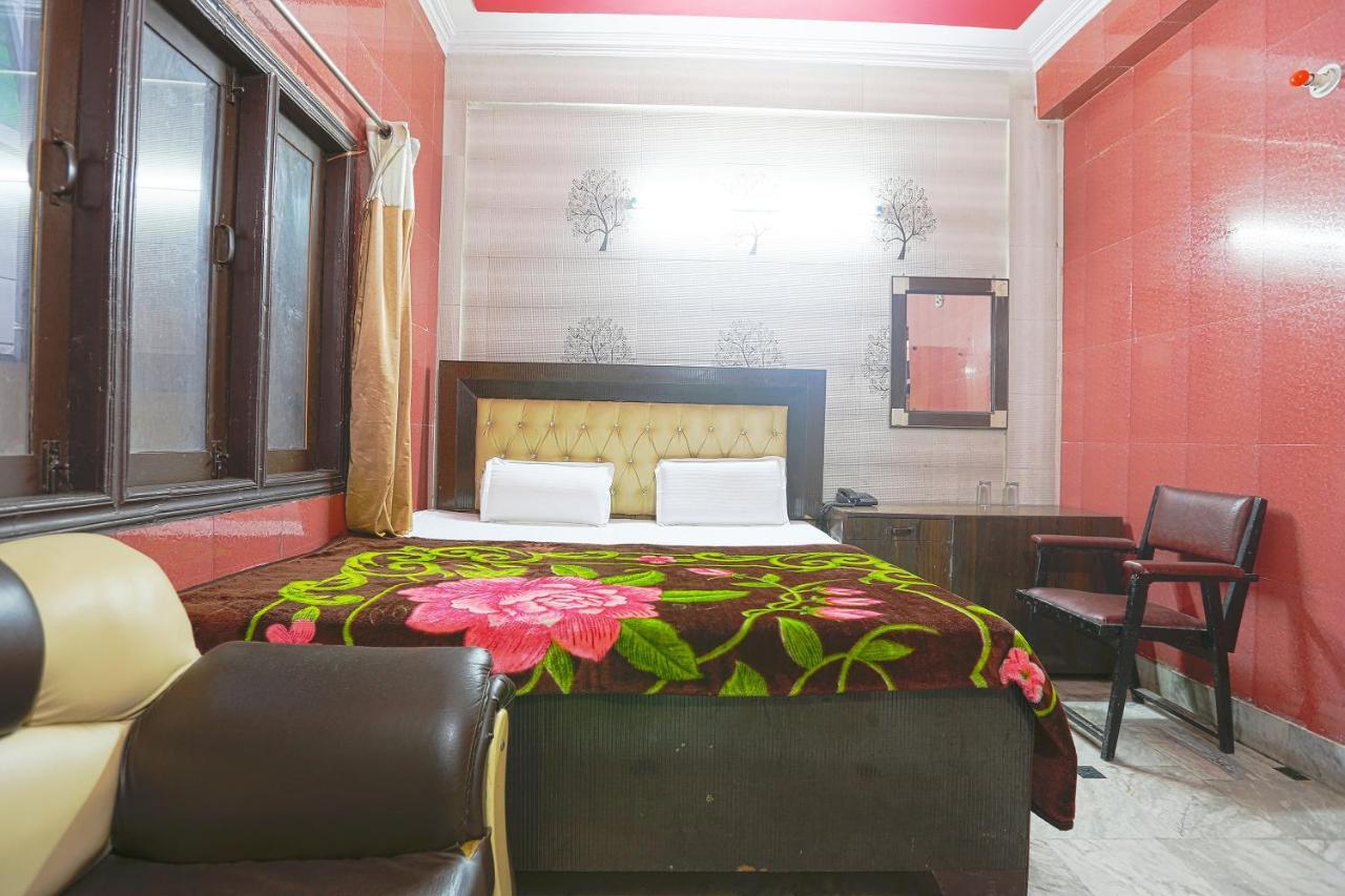 Spot On 43436 Hotel Mannat Spot Moradabad Bagian luar foto