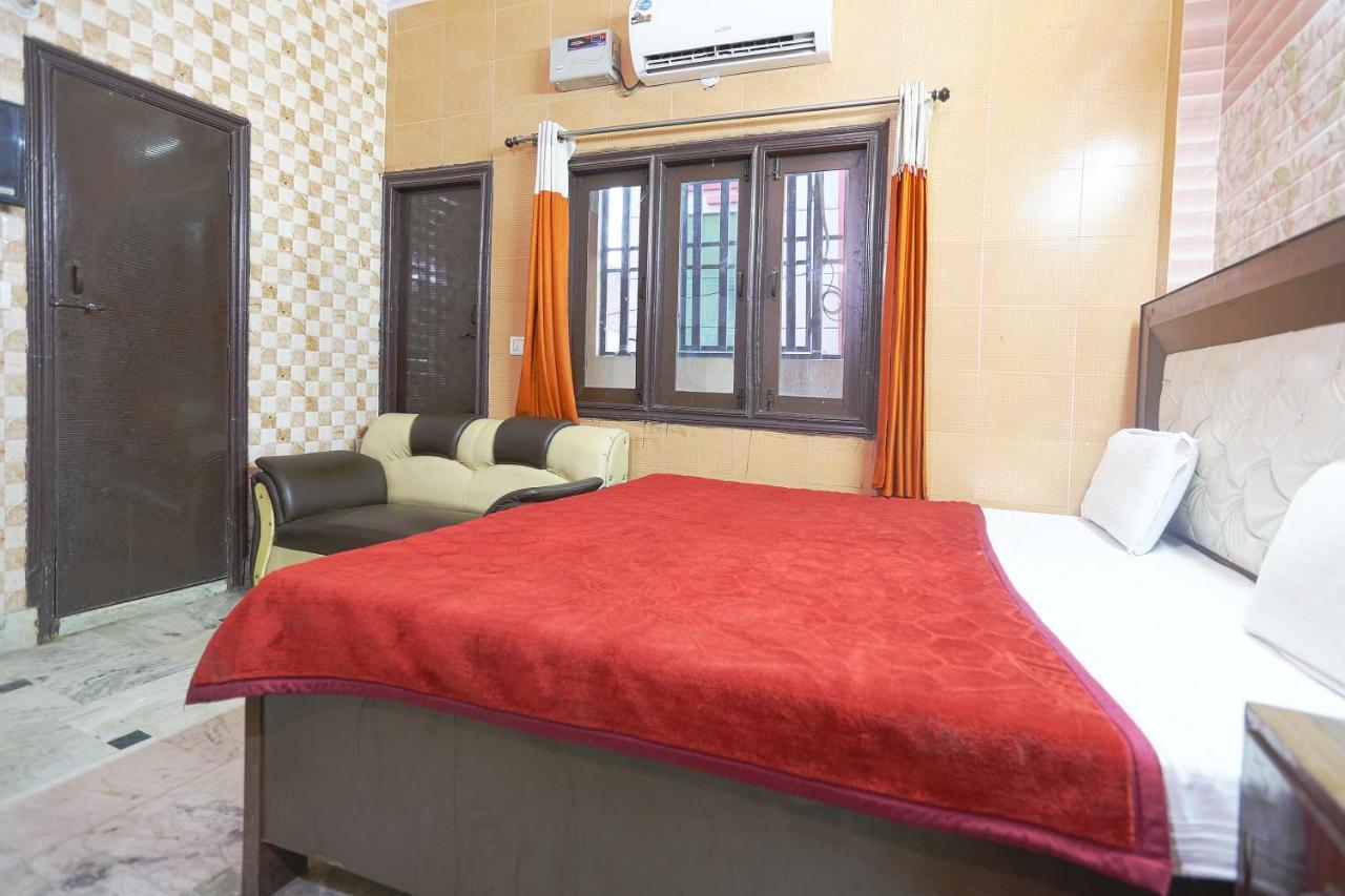 Spot On 43436 Hotel Mannat Spot Moradabad Bagian luar foto